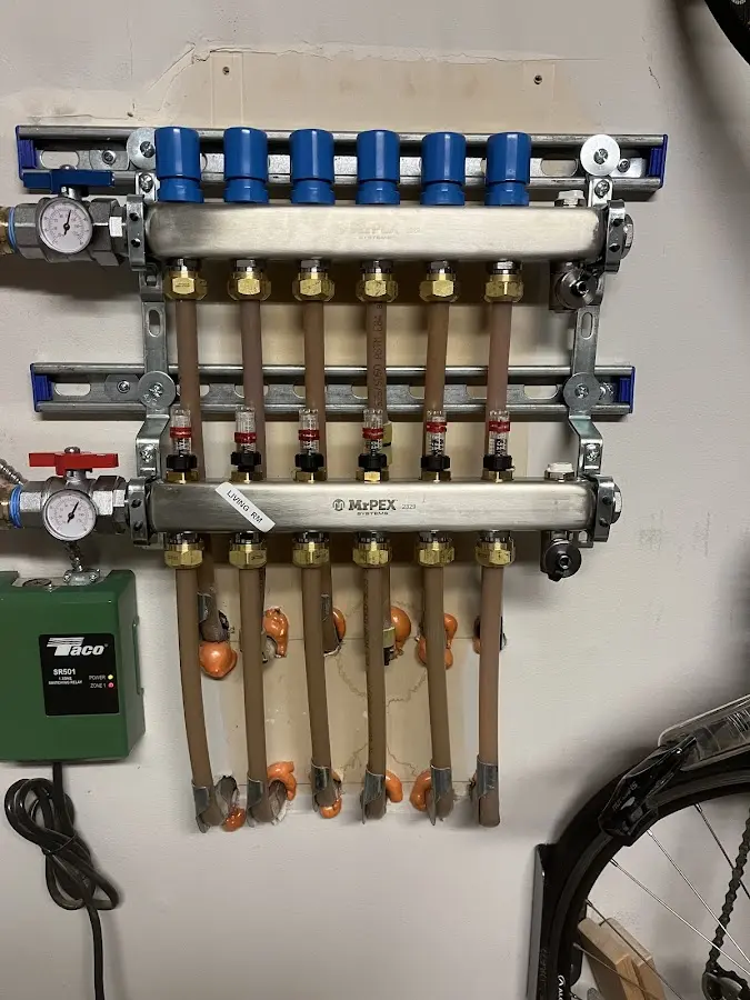 Plumber performing Leak Detection at a residential property in Atascocita